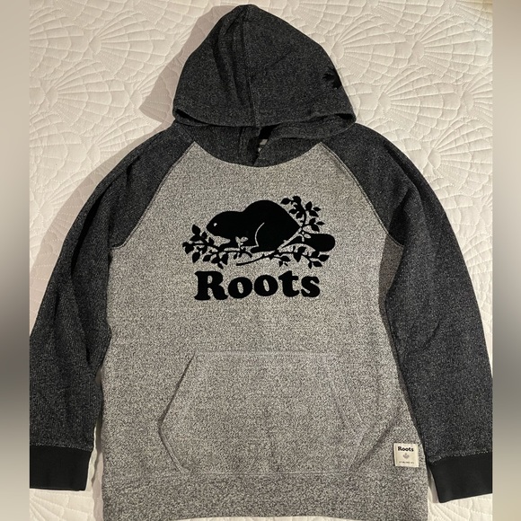 Roots Hoodie Kids Size XL - Picture 2 of 11